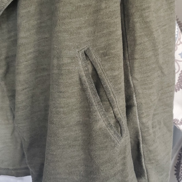 Knox Rose Cardigan - Picture 4 of 6